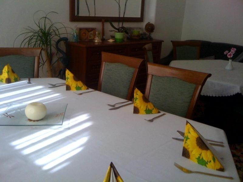 Litvínov Hotel Line מראה חיצוני תמונה