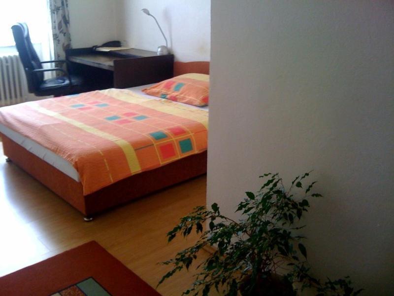 Litvínov Hotel Line מראה חיצוני תמונה