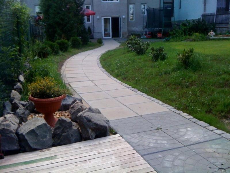 Litvínov Hotel Line מראה חיצוני תמונה