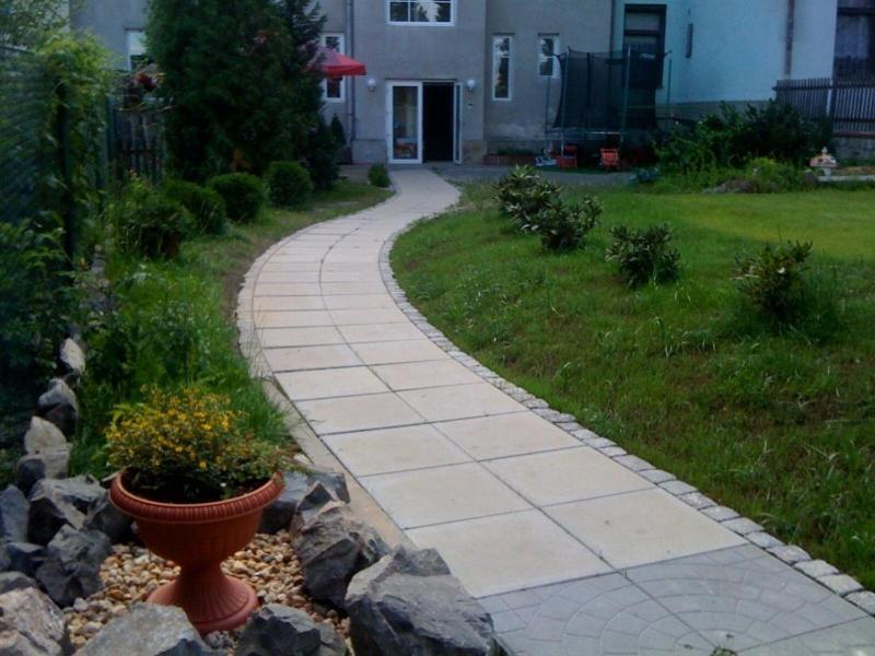 Litvínov Hotel Line מראה חיצוני תמונה